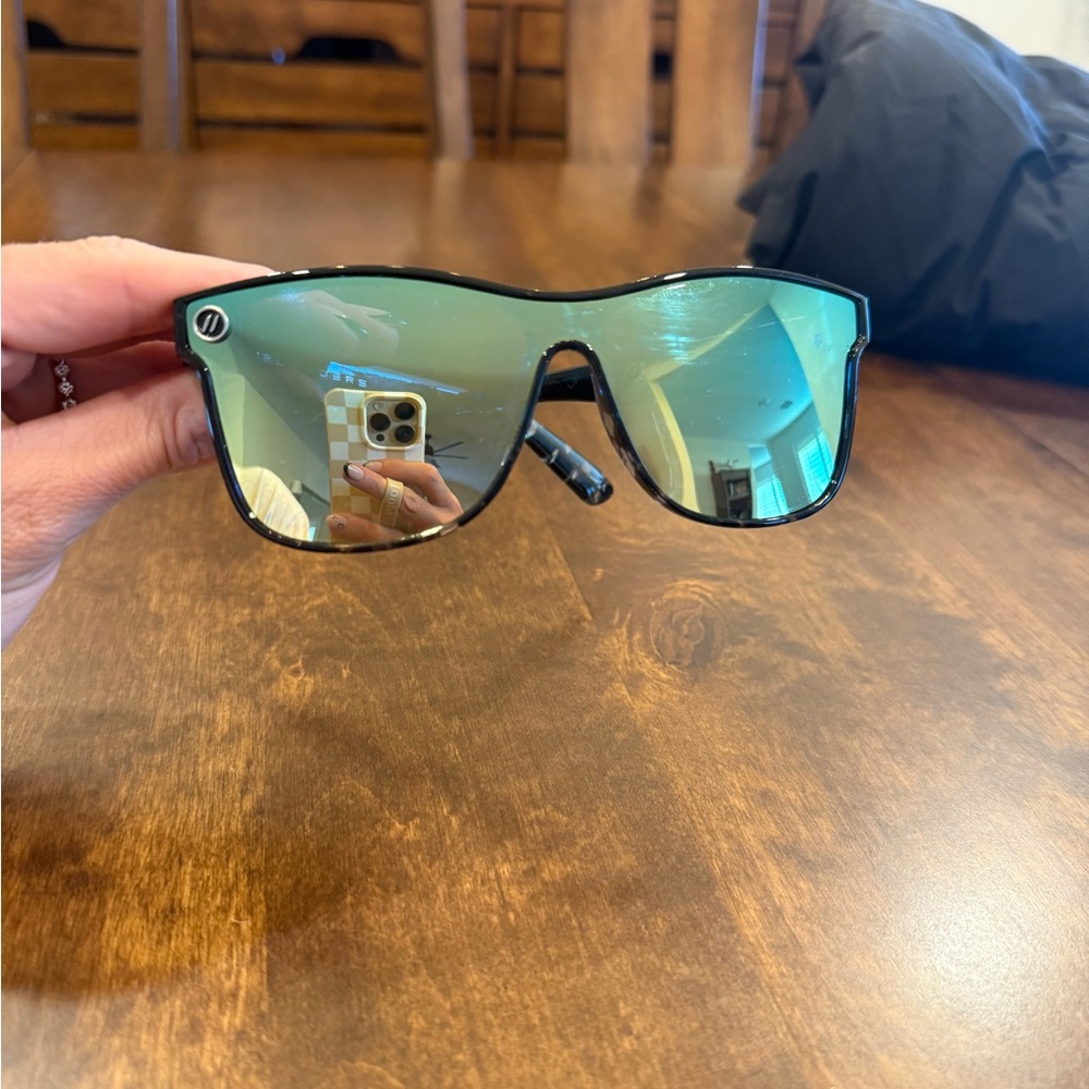 Stylish Blenders Black Sunglasses with Blue/Green Lenses